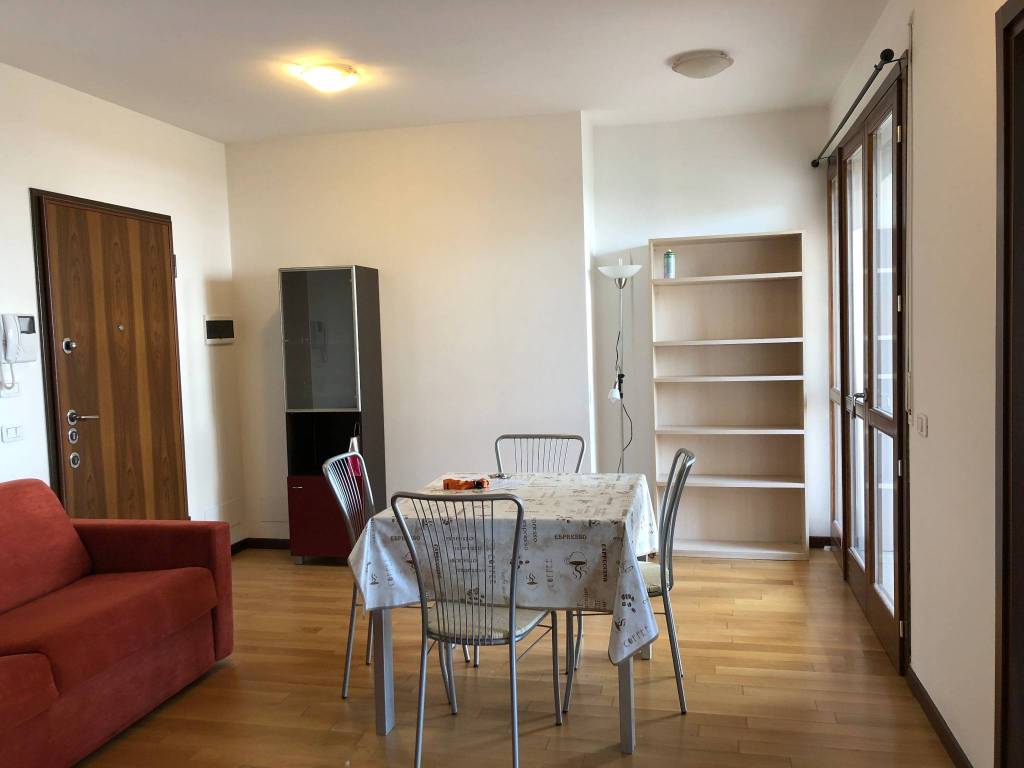 appartamento in affitto a Bergamo in zona Canovine