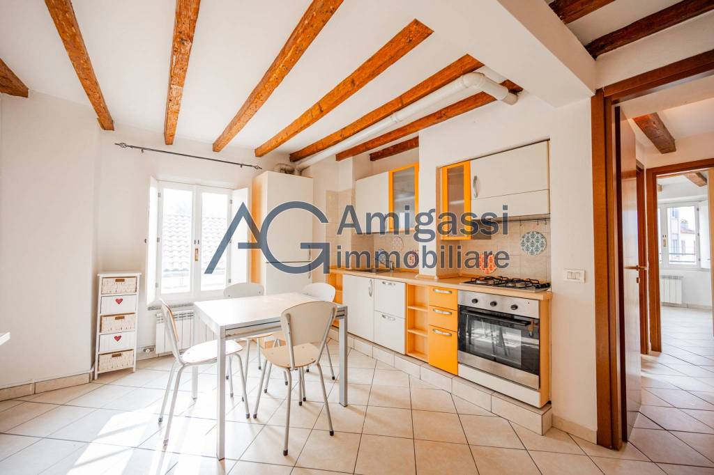 appartamento in affitto a Bergamo in zona Borgo Palazzo