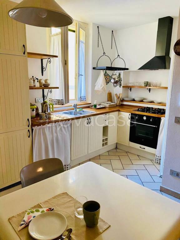 appartamento in affitto a Bergamo in zona Borgo Pignolo