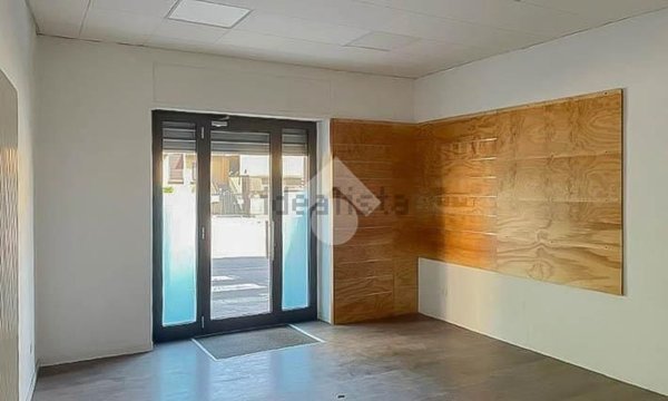 negozio in affitto a Bergamo in zona Borgo Pignolo