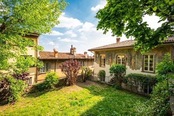 appartamento in affitto a Bergamo in zona Città Alta