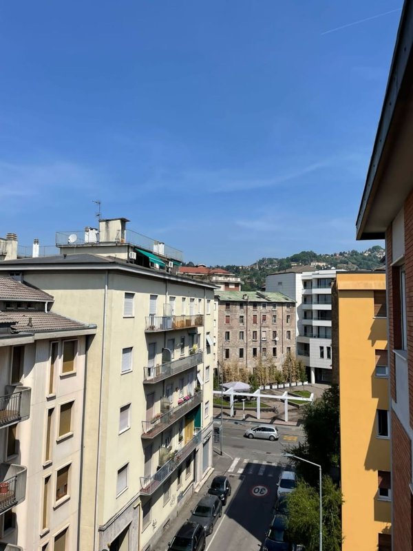 appartamento in affitto a Bergamo in zona Loreto