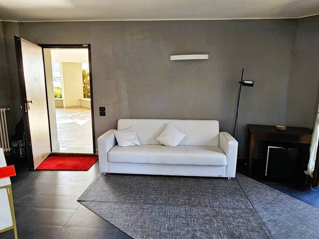 ufficio in affitto a Bergamo in zona Canovine