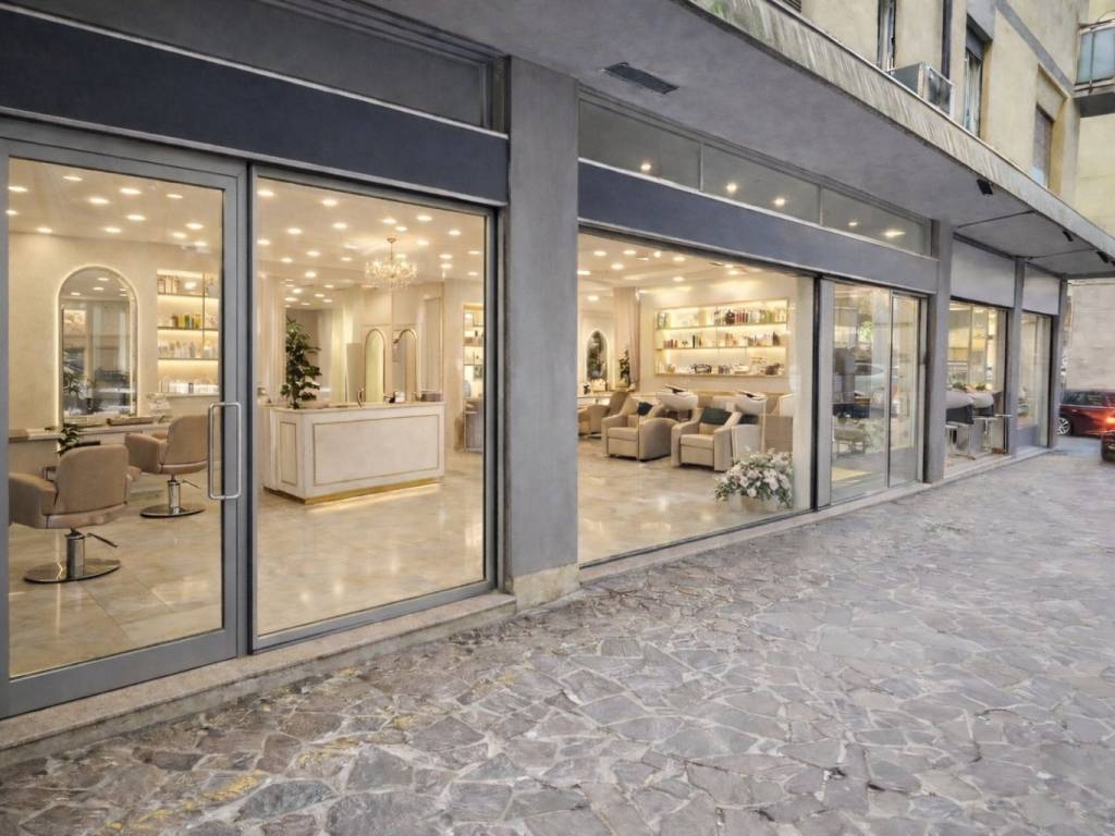 negozio in affitto a Bergamo in zona Borgo Palazzo