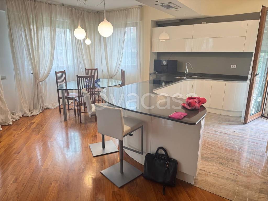 appartamento in affitto a Bergamo in zona Loreto