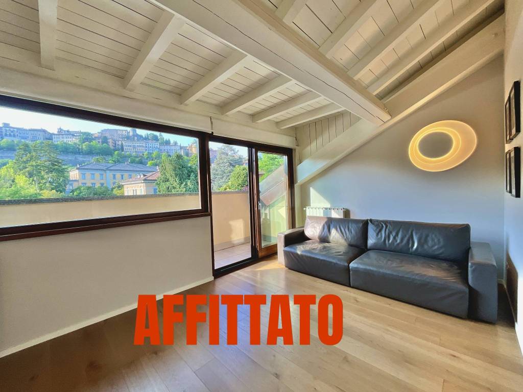 appartamento in affitto a Bergamo in zona Bergamo Centro