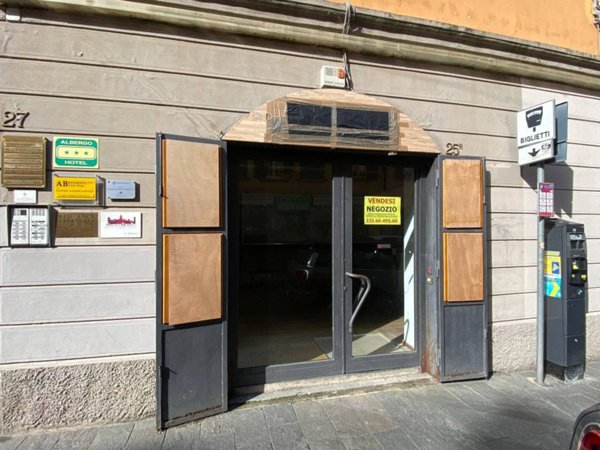 negozio in affitto a Bergamo in zona Borgo Palazzo