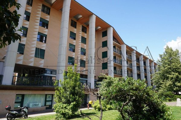 appartamento in affitto a Bergamo in zona Città Alta
