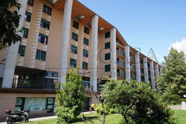 appartamento in affitto a Bergamo in zona Città Alta