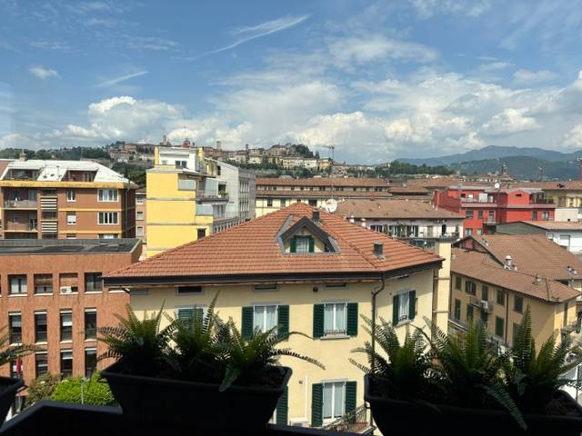 appartamento in affitto a Bergamo in zona Borgo Palazzo