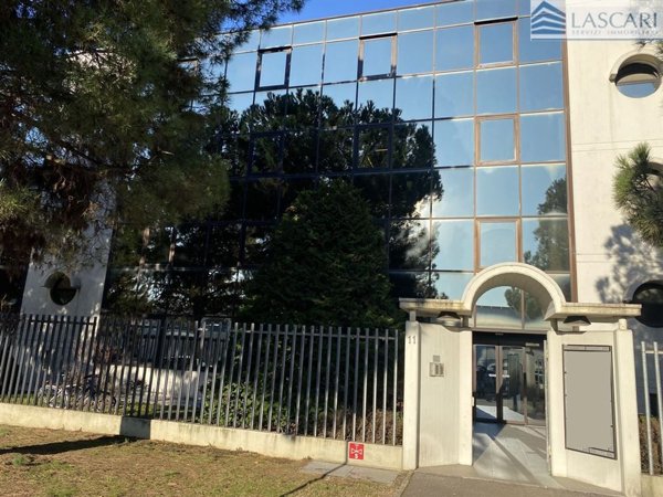 ufficio in affitto a Bergamo in zona Redona