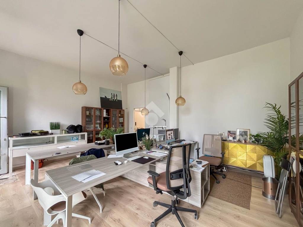 ufficio in affitto a Bergamo in zona Monterosso
