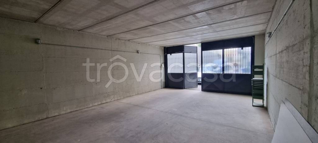 locale di sgombero in affitto a Bergamo in zona Redona