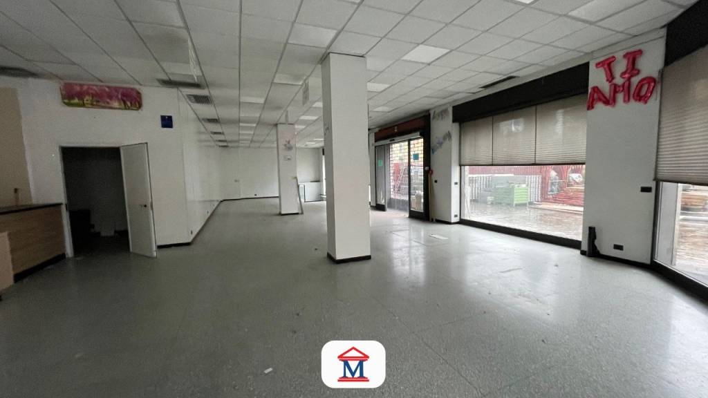 negozio in affitto a Bergamo in zona Bergamo Centro