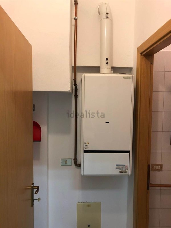 locale commerciale in affitto a Bergamo in zona Borgo Palazzo