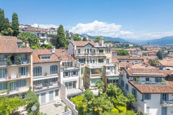 appartamento in affitto a Bergamo in zona Città Alta