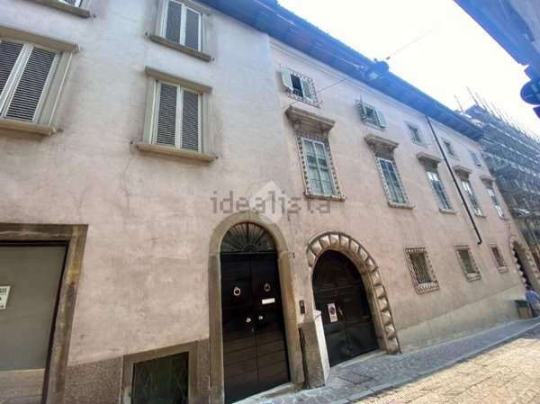appartamento in affitto a Bergamo in zona Borgo Pignolo