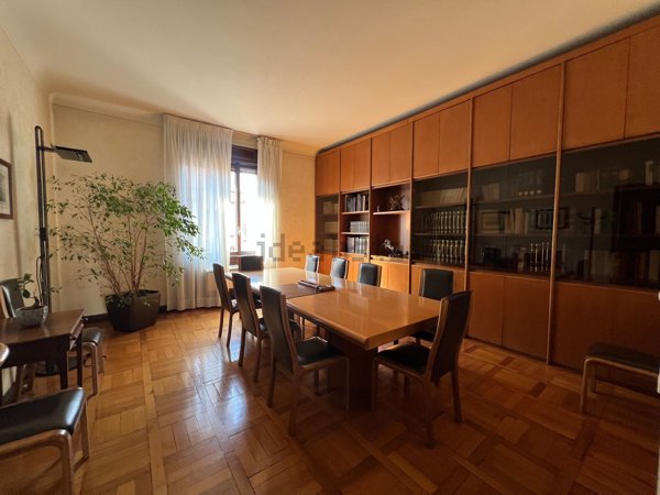 ufficio in affitto a Bergamo in zona Borgo Pignolo