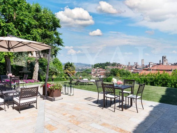 casa indipendente in affitto a Bergamo in zona Città Alta