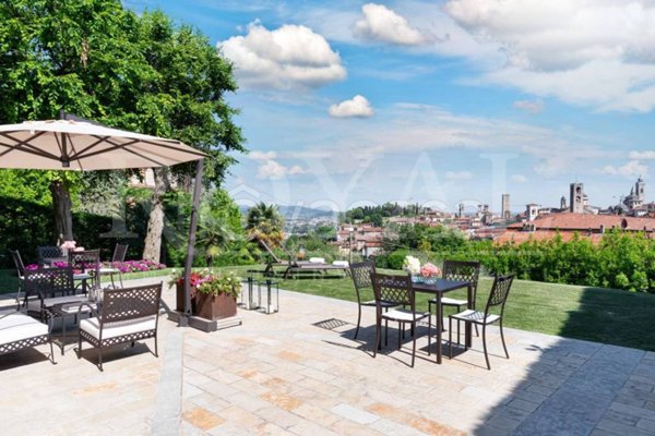 casa indipendente in affitto a Bergamo in zona Città Alta