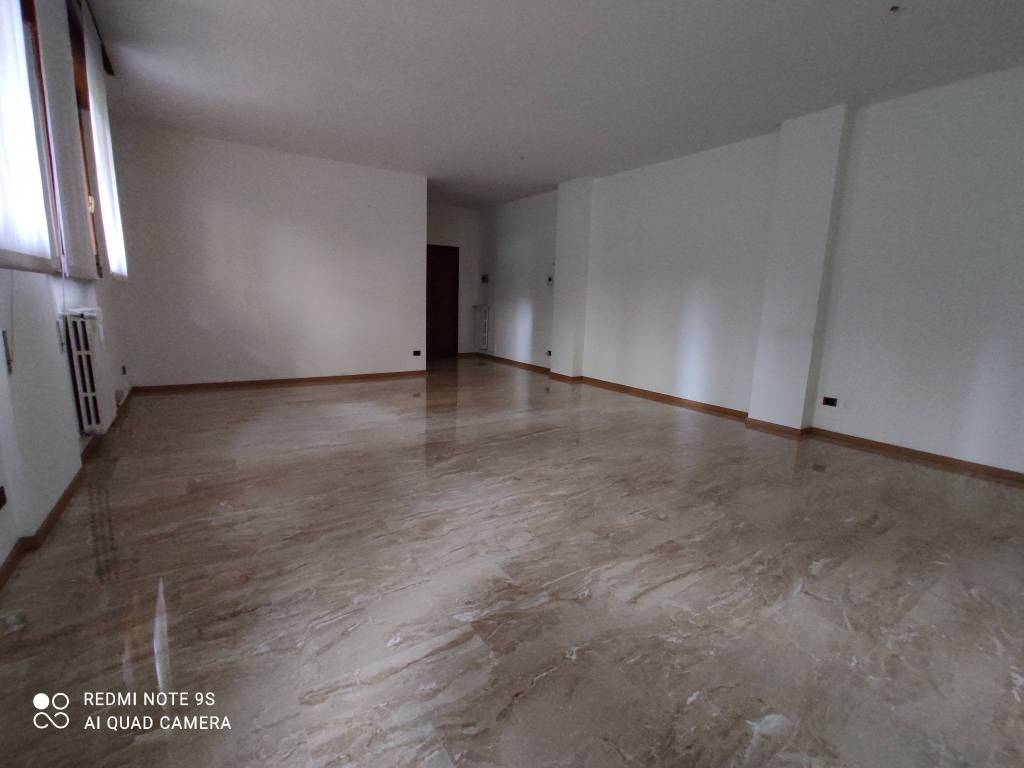 ufficio in affitto a Bergamo in zona Borgo Santa Caterina