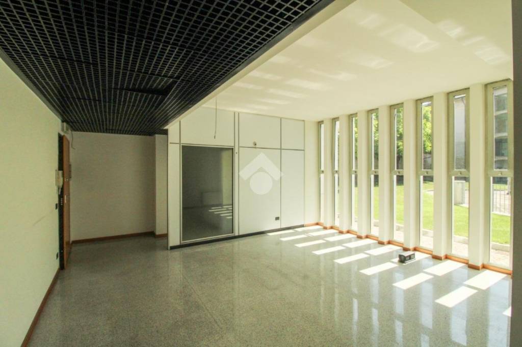 ufficio in affitto a Bergamo in zona Bergamo Centro