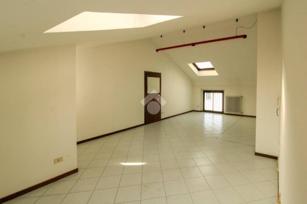 appartamento in affitto a Bergamo in zona San Giorgio
