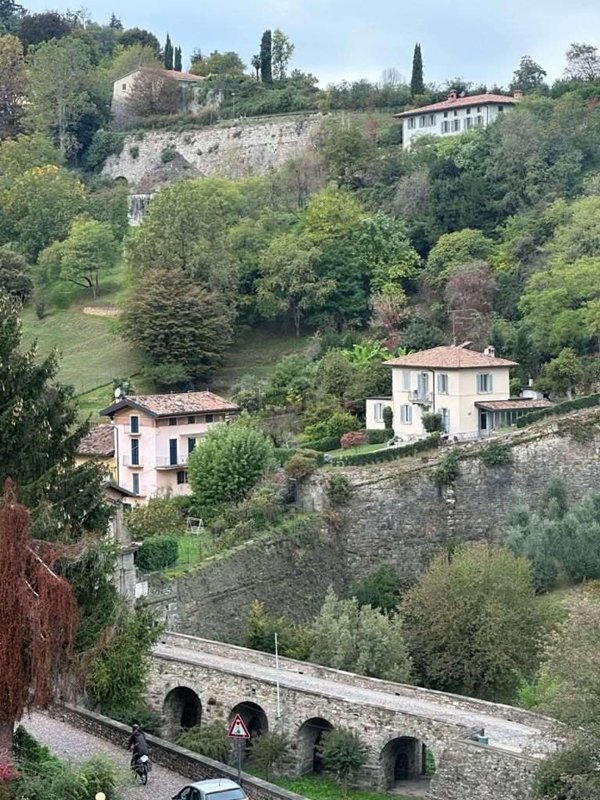 appartamento in affitto a Bergamo in zona Città Alta