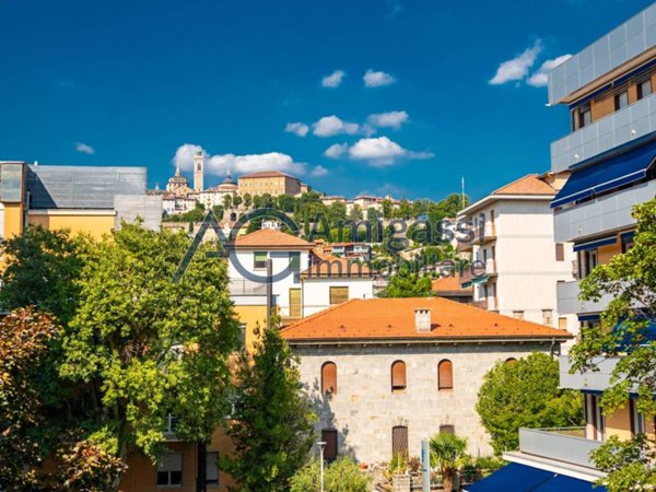 appartamento in affitto a Bergamo in zona Città Alta