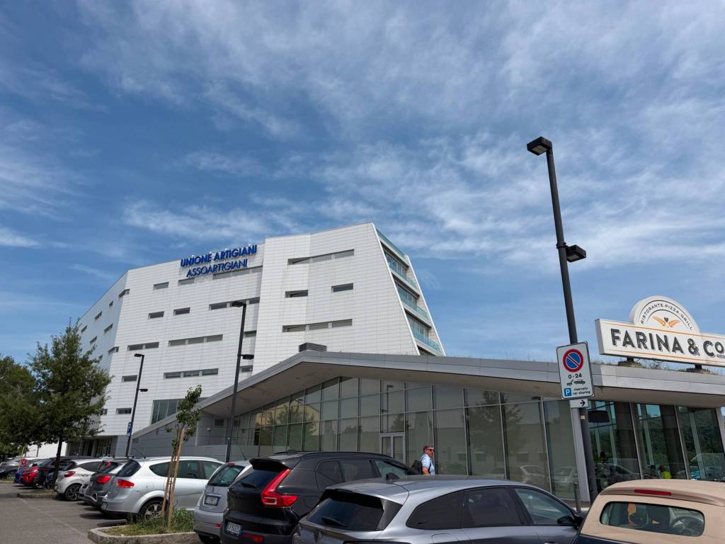 ufficio in affitto a Bergamo in zona Canovine