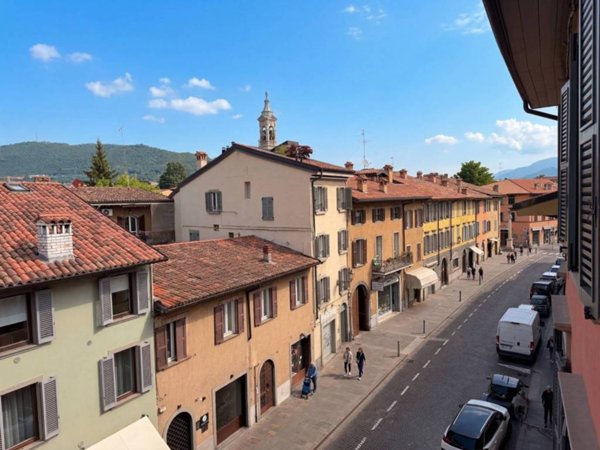 appartamento in affitto a Bergamo in zona Borgo Santa Caterina