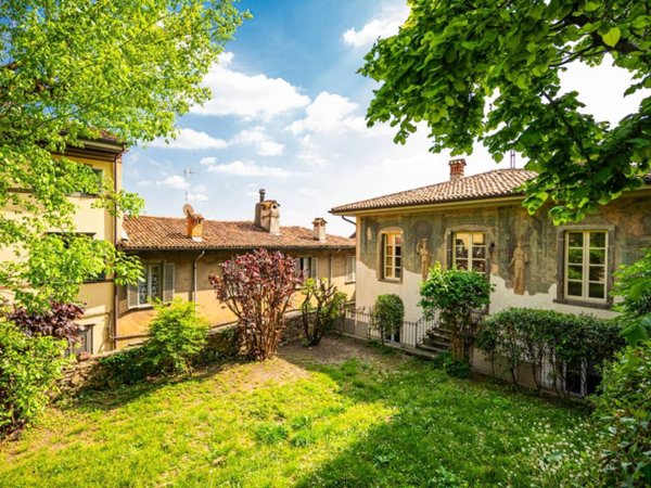 appartamento in affitto a Bergamo in zona Città Alta
