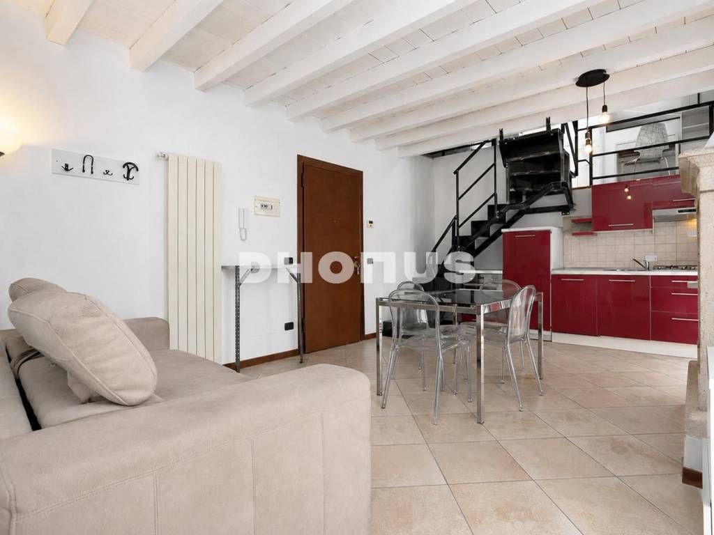 appartamento in affitto a Bergamo in zona Borgo Palazzo