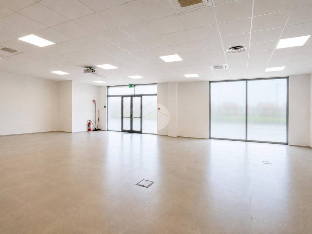 locale commerciale in affitto a Bergamo