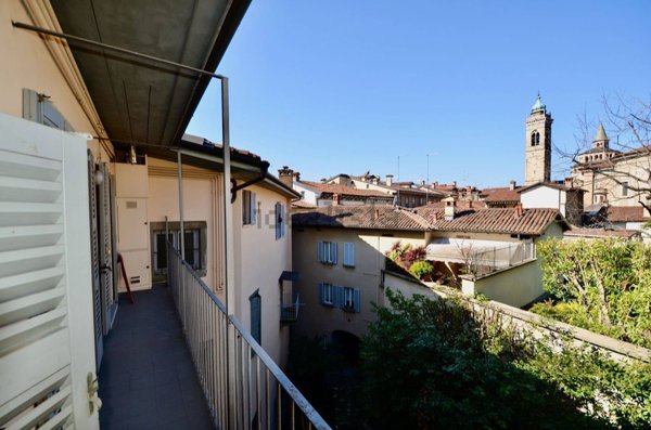appartamento in affitto a Bergamo in zona Città Alta