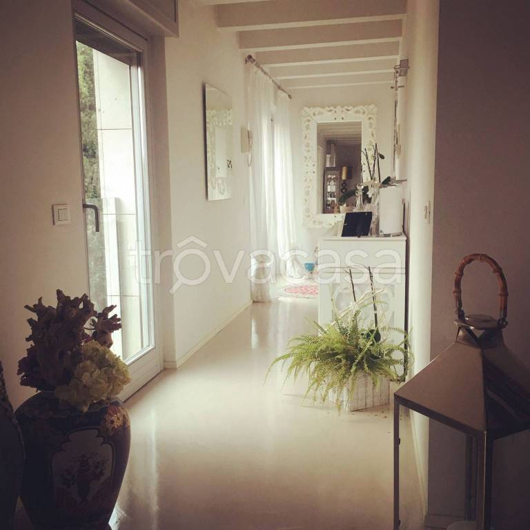 appartamento in affitto a Bergamo in zona Borgo Palazzo