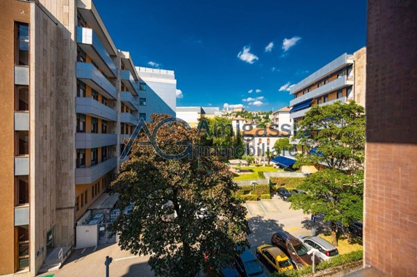 appartamento in affitto a Bergamo in zona Città Alta