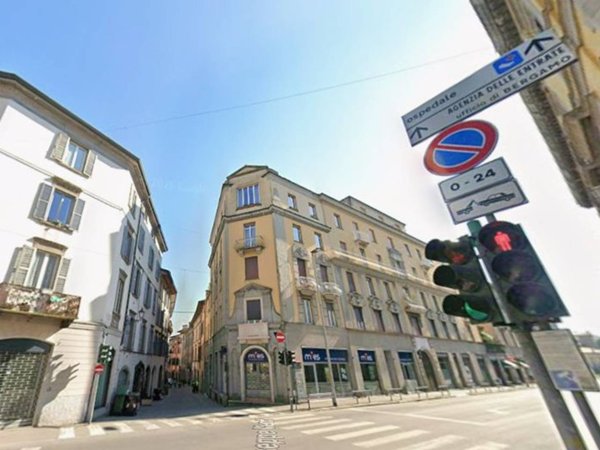appartamento in affitto a Bergamo in zona Borgo Pignolo