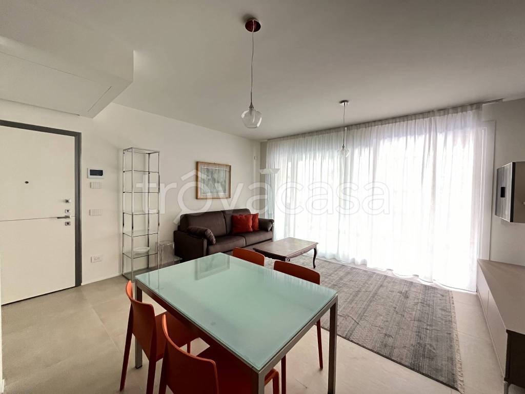 appartamento in affitto a Bergamo in zona Borgo Santa Caterina