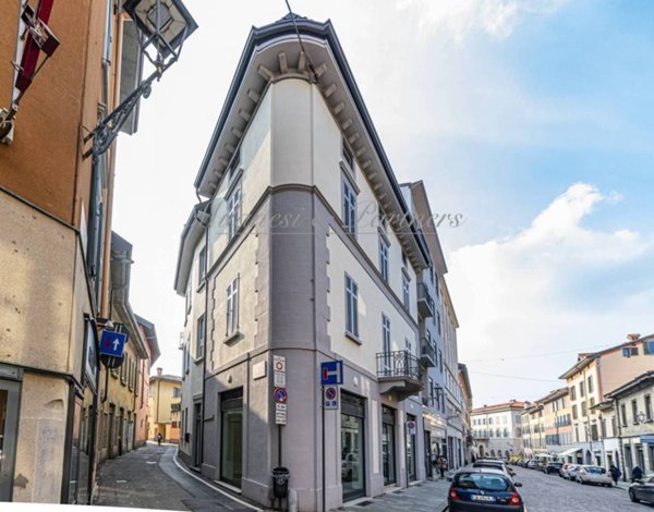 appartamento in affitto a Bergamo in zona Borgo Palazzo