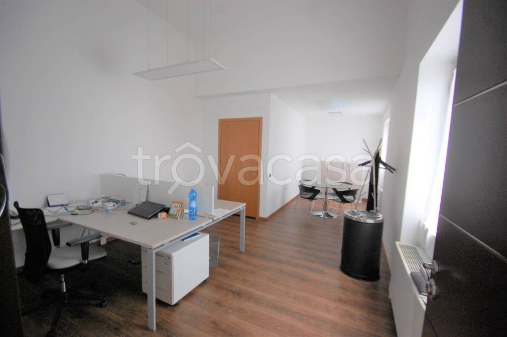 ufficio in affitto a Bergamo in zona Bergamo Centro