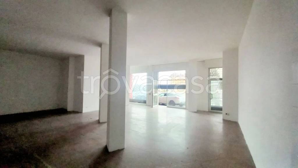 ufficio in affitto a Brembate