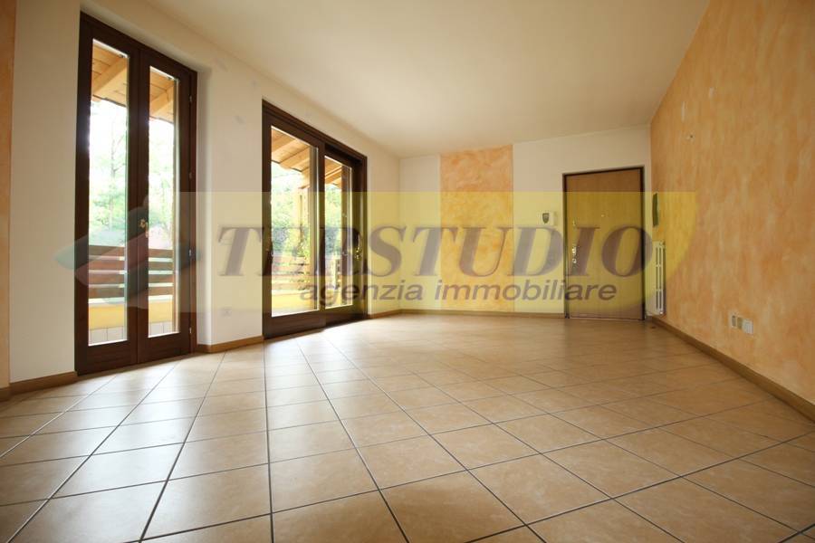 appartamento in affitto a Brembate di Sopra