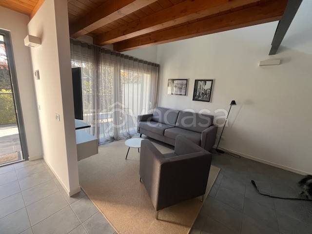 appartamento in affitto a Brembate di Sopra