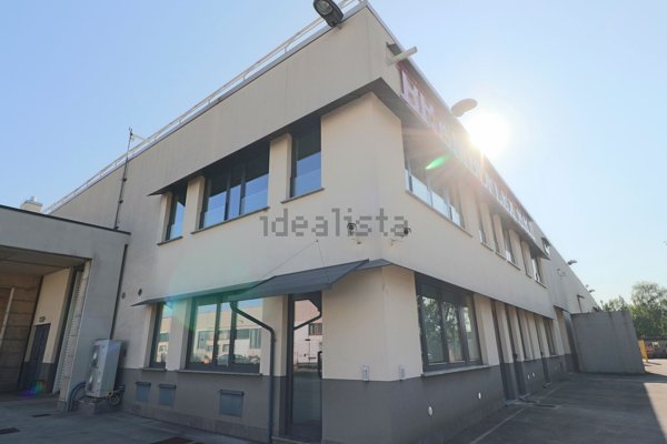ufficio in affitto a Brembate di Sopra