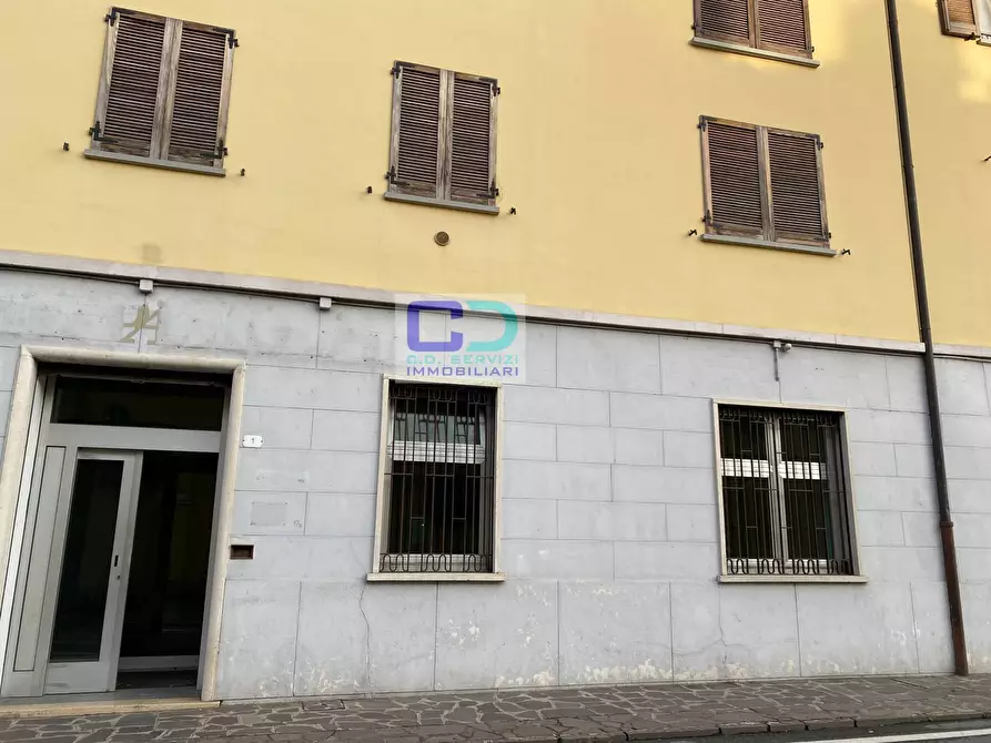 locale commerciale in affitto a Brignano Gera d'Adda