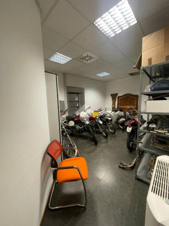 ufficio in affitto a Calcinate