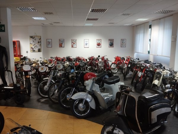 ufficio in affitto a Calcinate