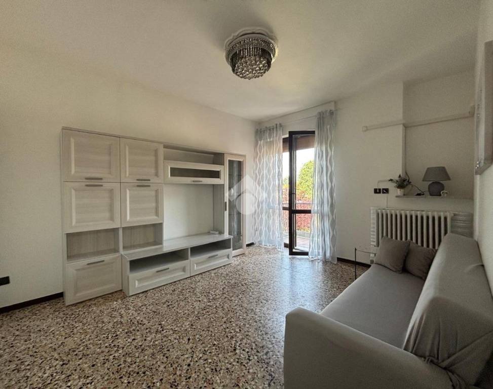 appartamento in affitto a Capriate San Gervasio in zona Capriate