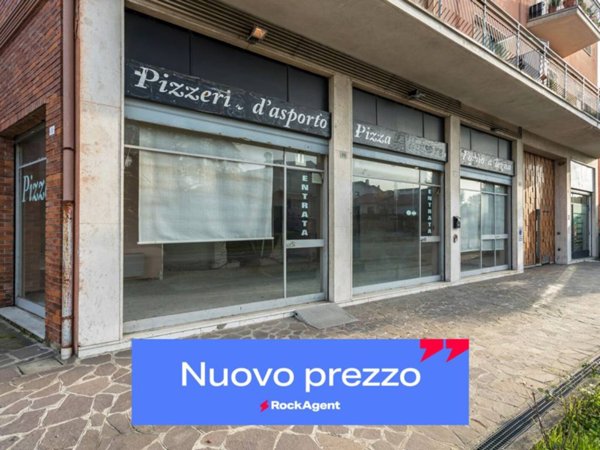 negozio in affitto a Capriate San Gervasio